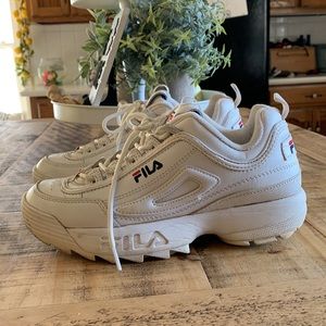 Womens Chunky Fila Sneakers size 7